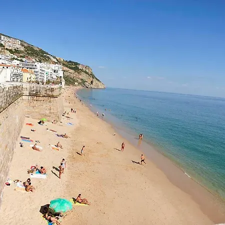 Moradia No Meco Villa *